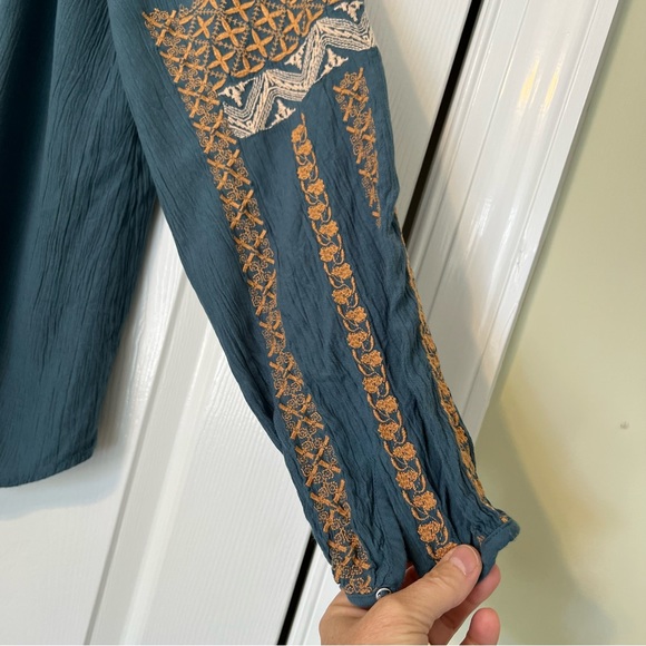 American Eagle blue embroidered top tassel tie shirt S - Picture 9 of 11